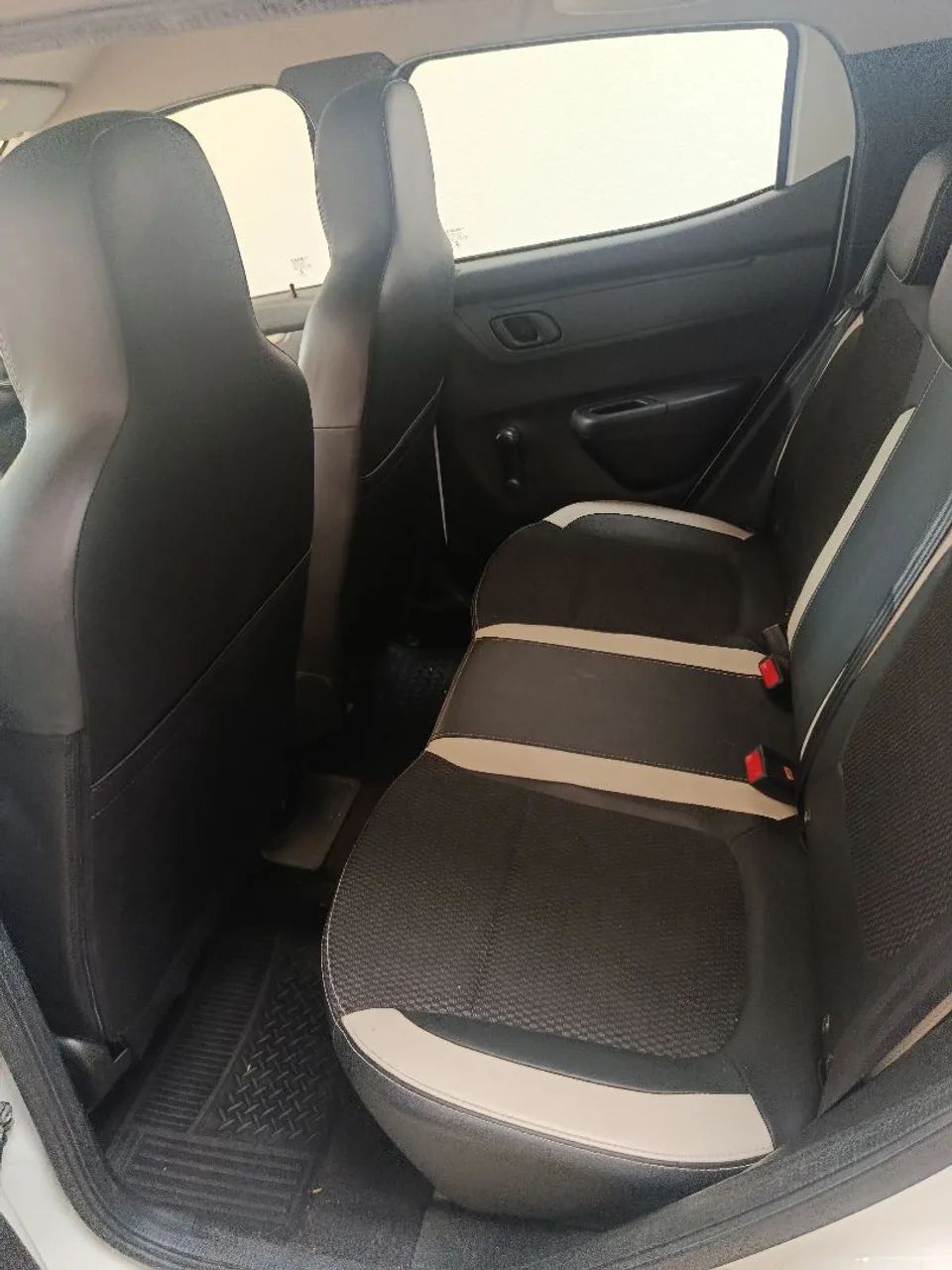 Renault Kwid Intense 1.0 Flex 12V 5P Mec. 2020 - Foto 3