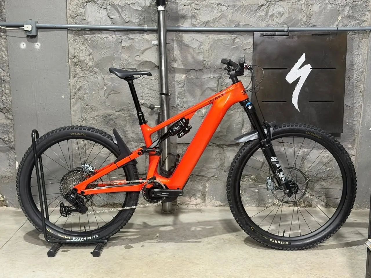 SPECIALIZED Levo 4 Comp Carbom S3
