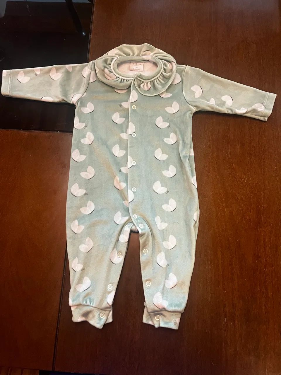Macacão em Plush bebê menina 3-6meses