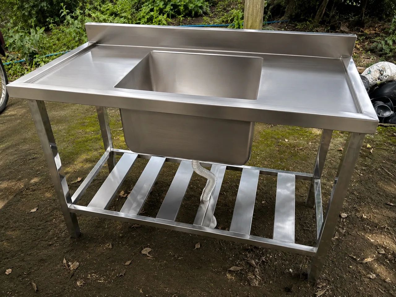 Bancada de inox(AÇO 304) com pia