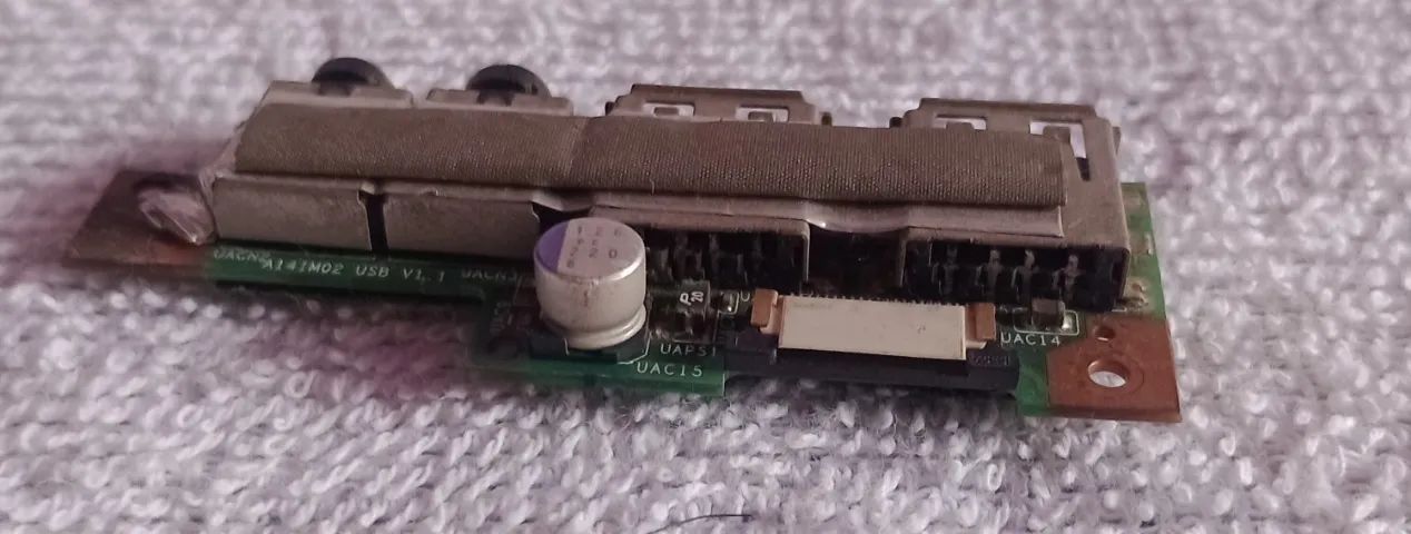 placa de audio e usb notebook positivo 1A536BH60 - Foto 2