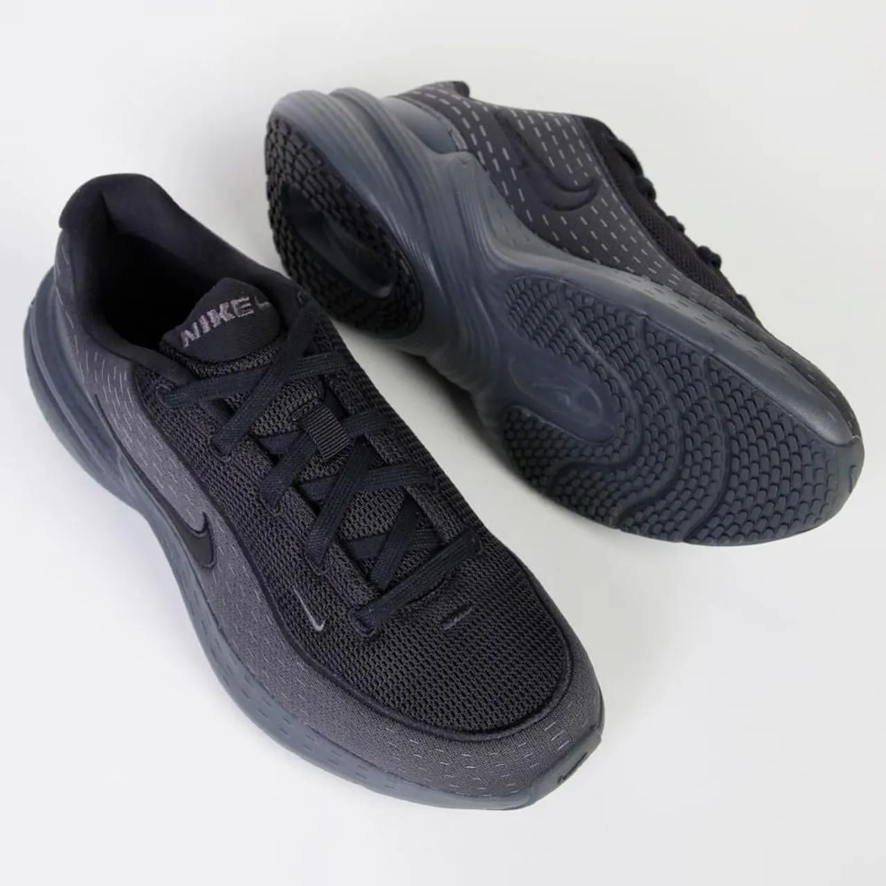 Tênis Nike Uplift SC 
