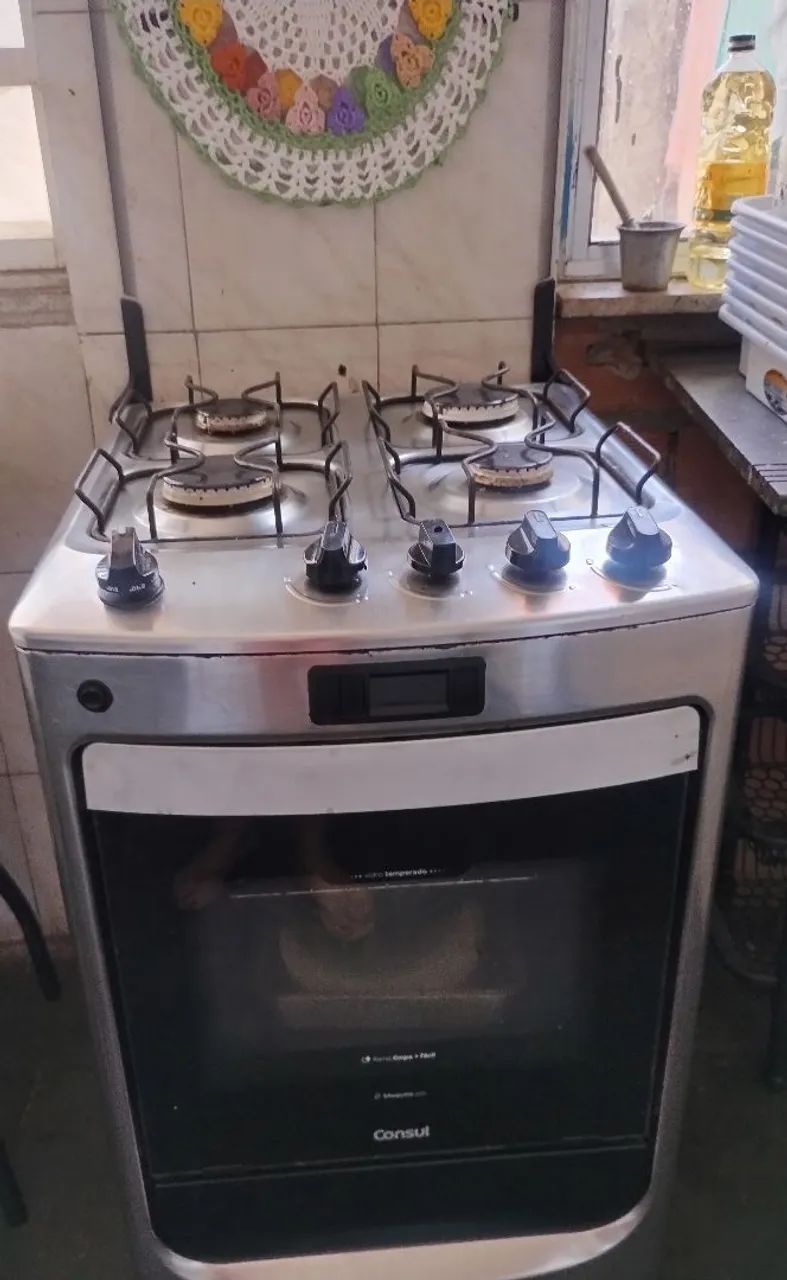 Fogão 4 novas funcionando perfeitamente  - Foto 3