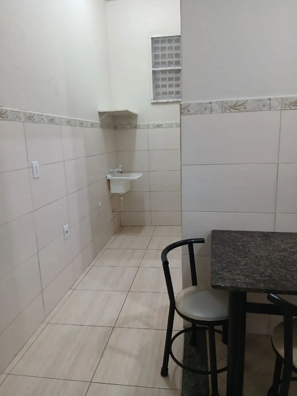 Alugo kitnet - Foto 2