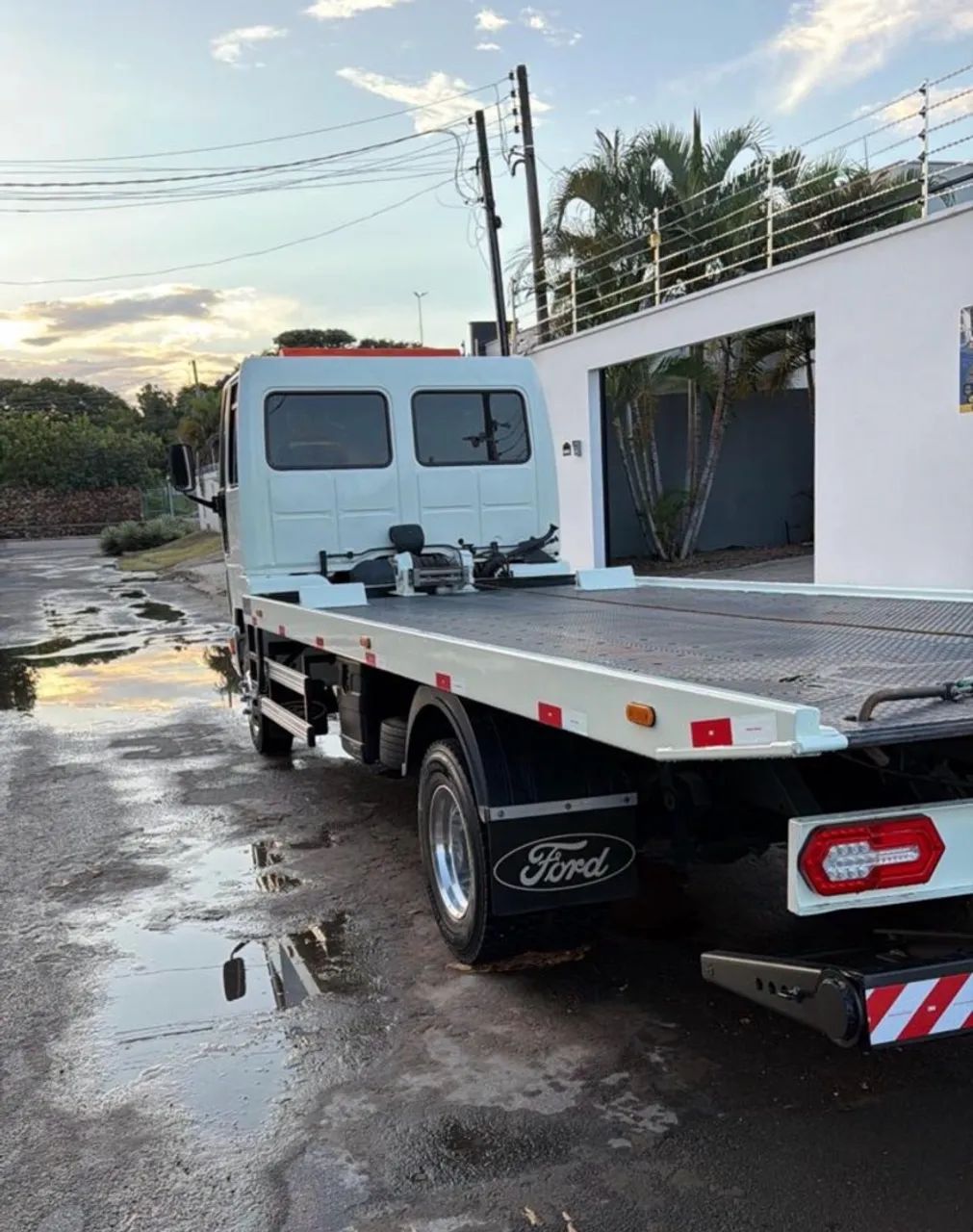 Caminhão Ford Cargo 815 E  - Foto 2