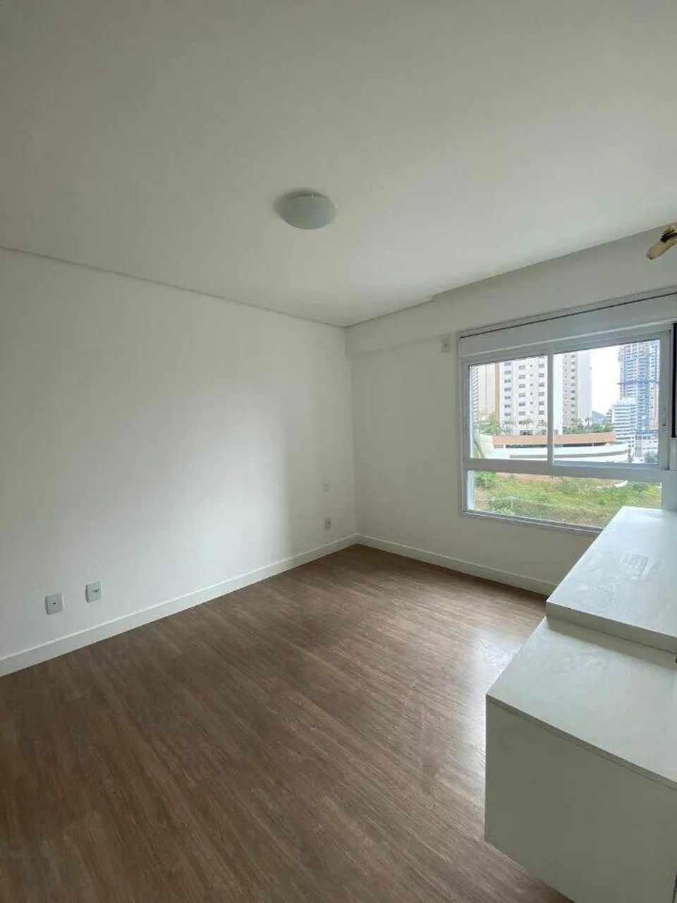 Apartamento com 2 Quartos e 3 banheiros para Alugar, 82 m² - Foto 2