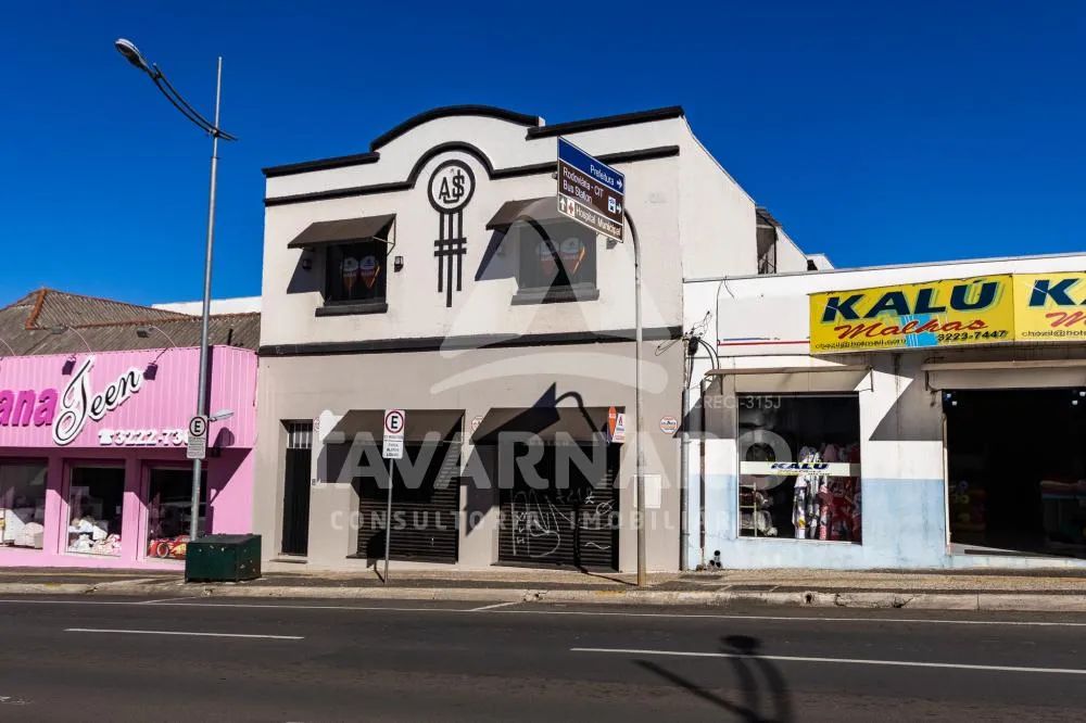 Amplo imóvel na Balduíno Taques