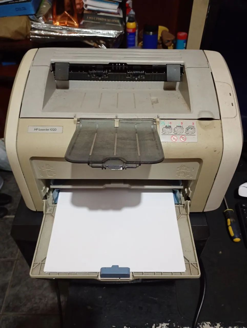 Impressora HP LaserJet 1020 + toner - Foto 4