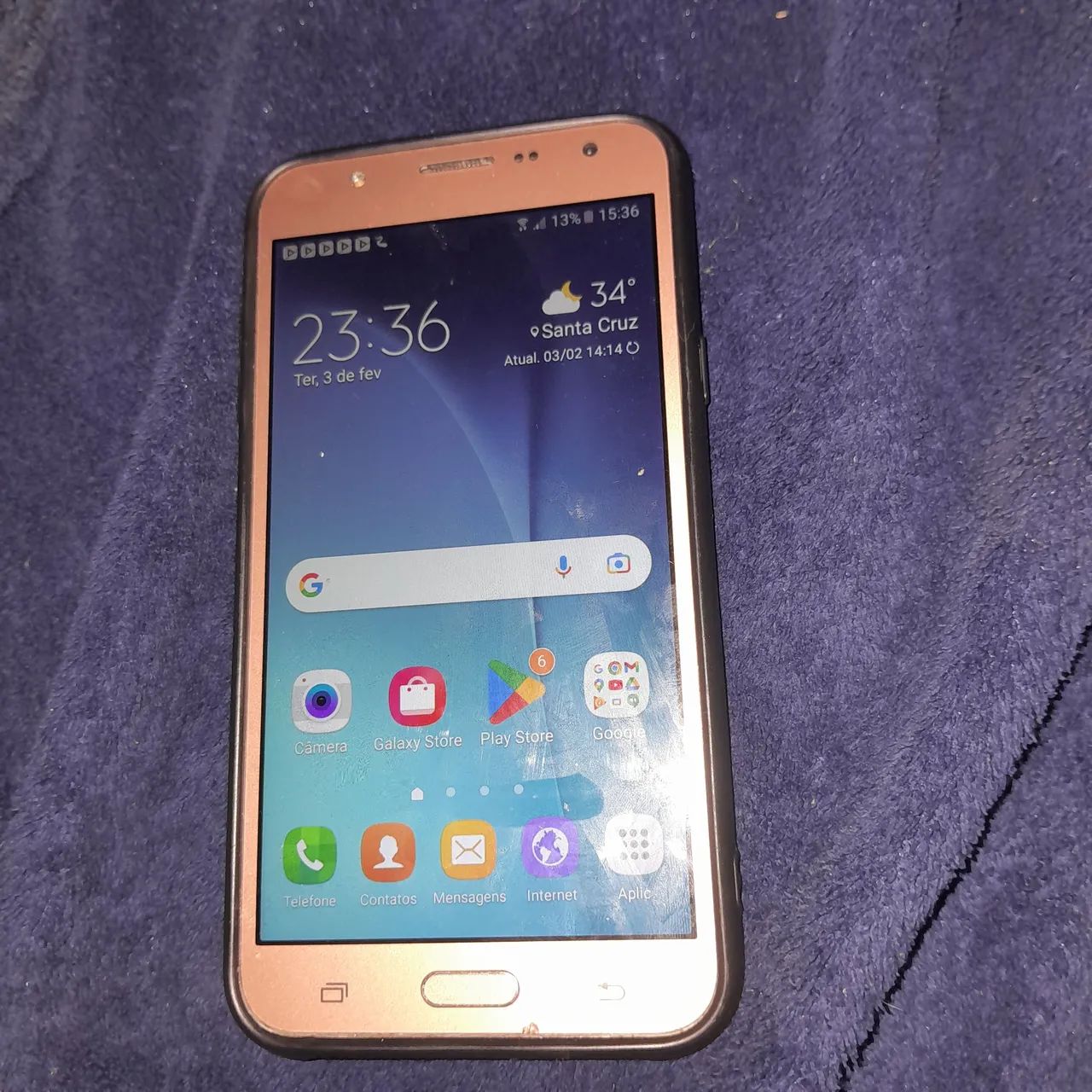 Vendo um celular J7 funcionando perfeitamente 