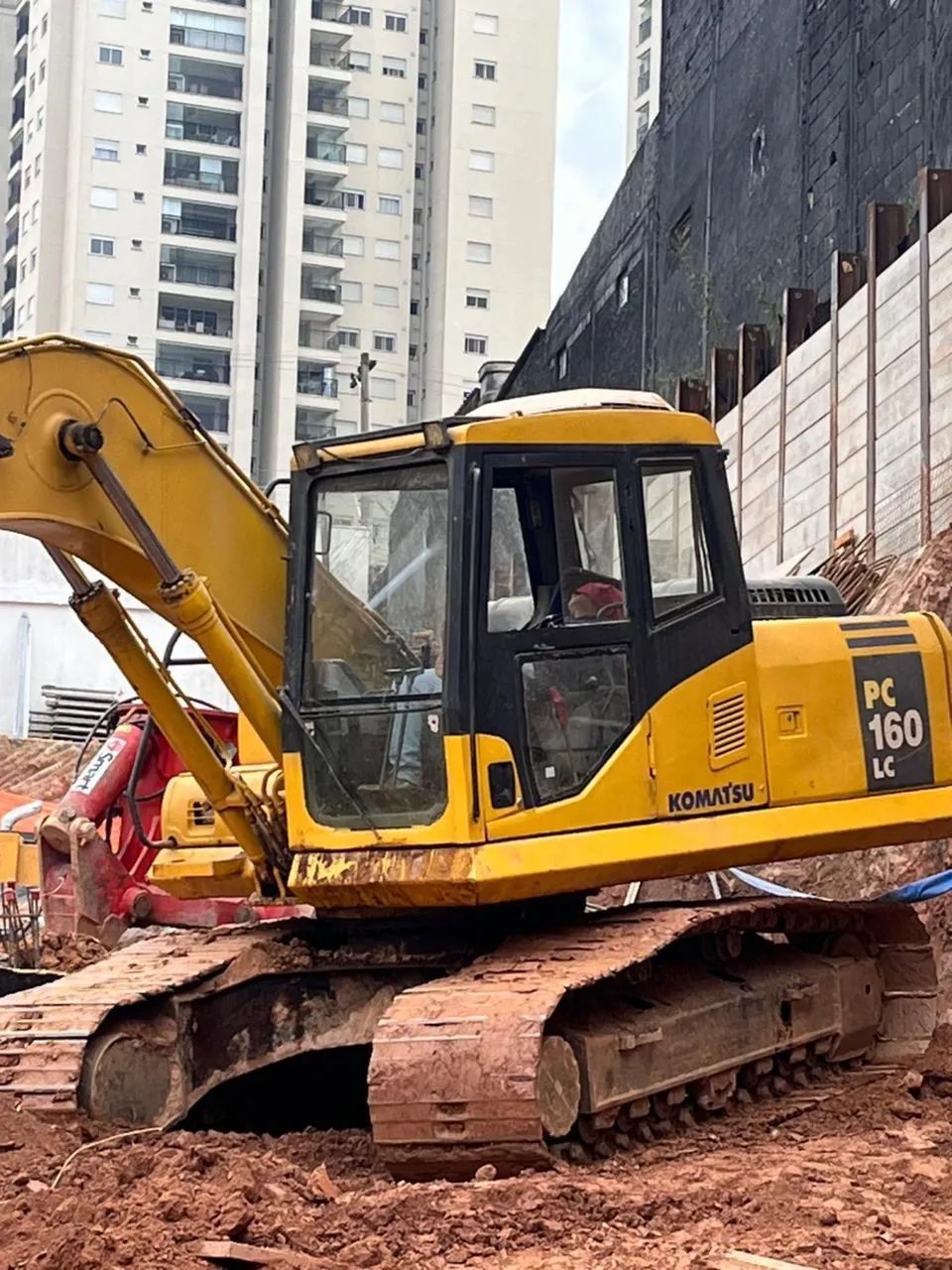 PC 160 KOMATSU 2008  - Foto 5