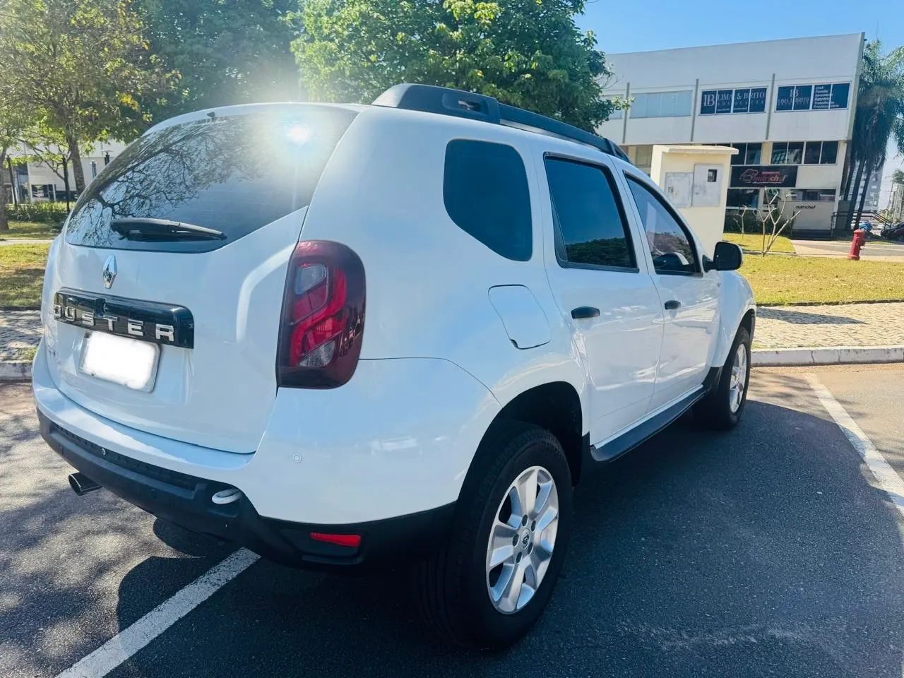 Renault Duster Expression 1.6 Hi-flex 16V Mec. 2016 - Foto 3