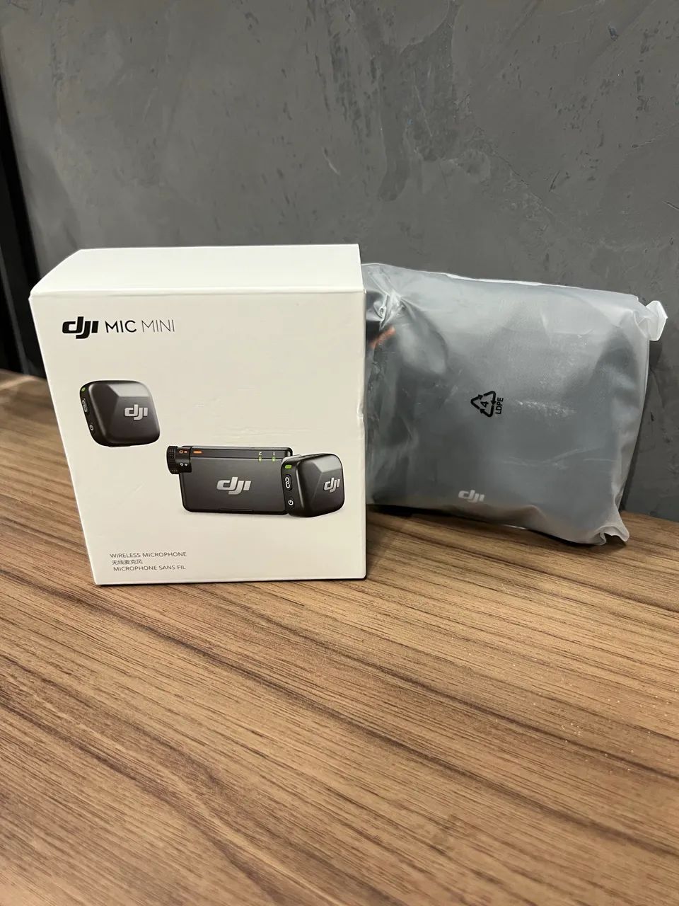 Microfone de Lapela - DJI Mic Mini Open Box - com 2TX + 1RX USB-C - Foto 3