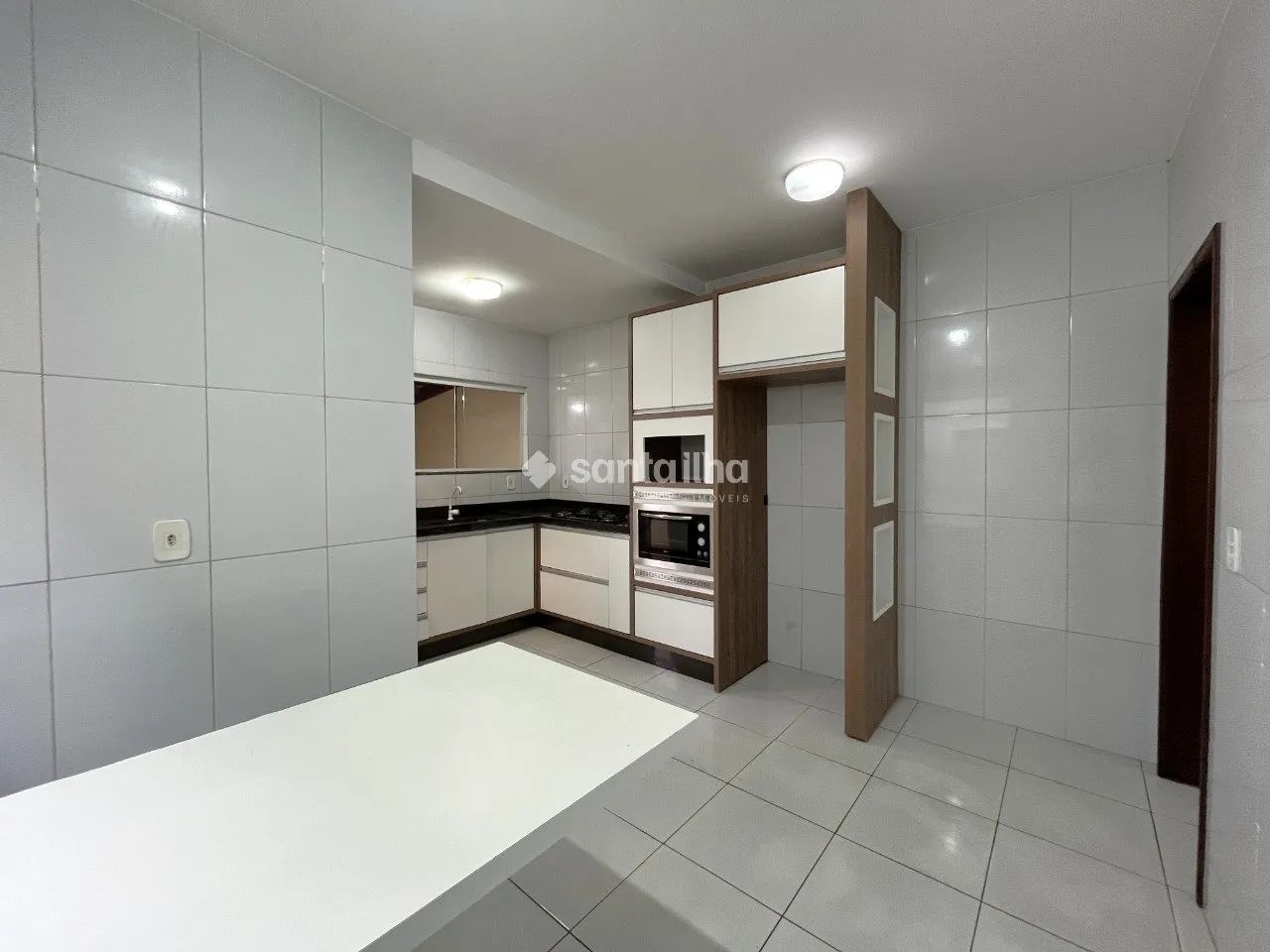 Casa com 2 dormitórios para alugar, 130m² - Campeche - Florianópolis/SC - Foto 2
