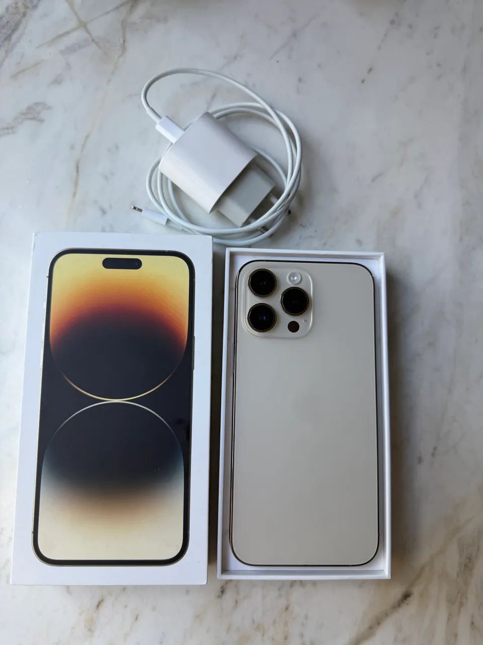 iPhone 14 Pro Max Gold 256gb EXTRA!!! - Celulares e Smartphones
