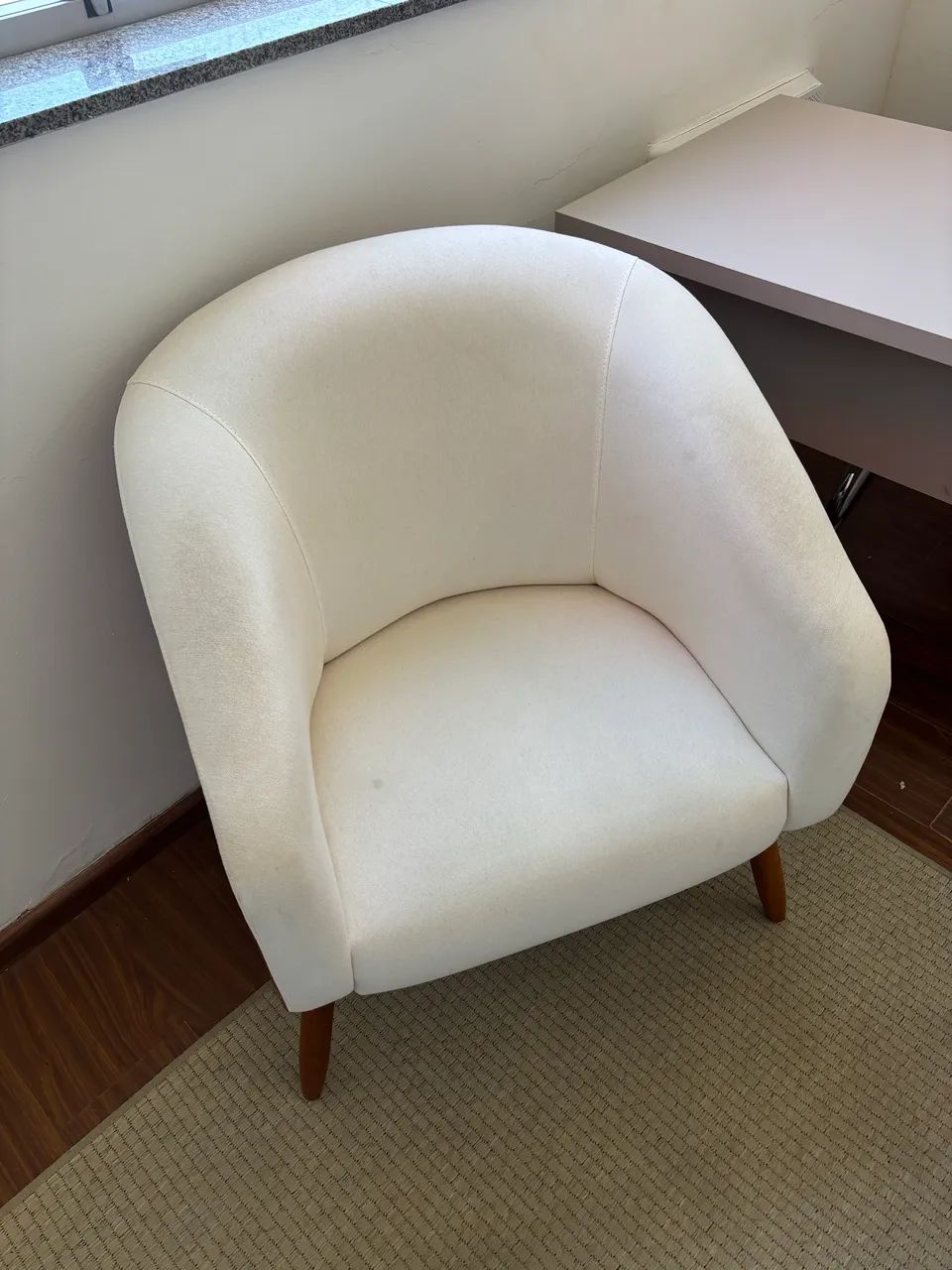 Poltrona branca (4 iguais) - Foto 3
