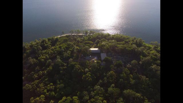Área 100.000m2 Beira Mar na Bahia! Aceito imóveis em SP
