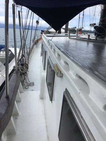 Escuna 70 pés MWM 400hp 4 cabines 2 geradores - Foto 6