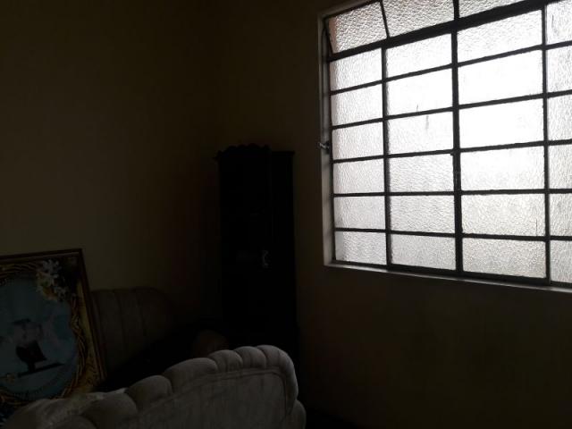 Casa com 04 quartos 02 vagas e ótima localização - Foto 7