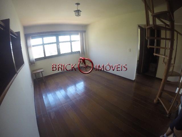 Ótimo apartamento duplex com 3 quartos sendo 1 suíte no alto. - Foto 2