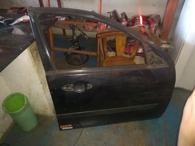 Porta dianteira direita Ford Focus
