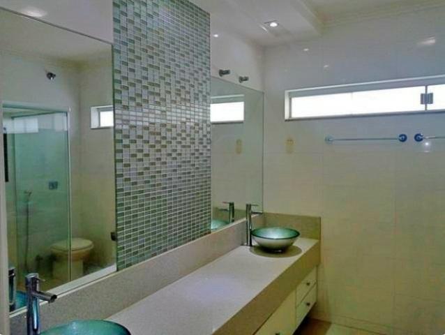 Moderno! Sobrado no Jóquei! Fino acabamento, 03 suítes, , churrasqueira, piscina - Foto 11