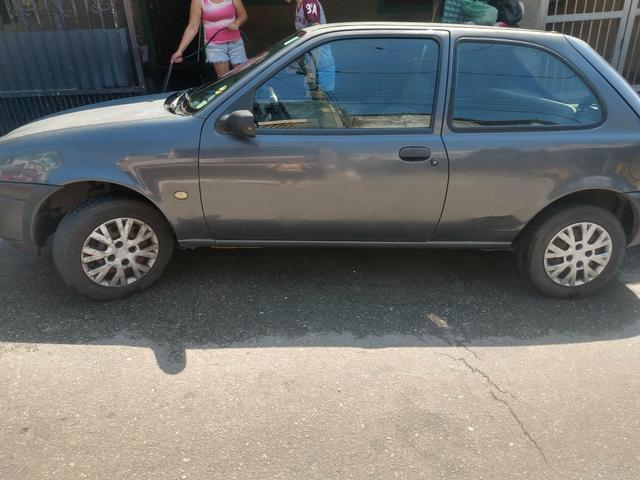 Ford Fiesta 2001 - Foto 3