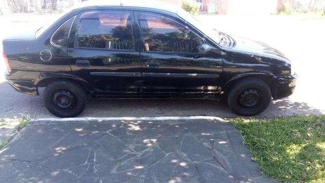 Corsa sedan 2010 classic só 2mil entrada - Foto 5