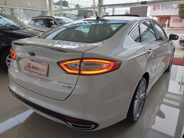 Ford Fusion Titanium Plus AWD Branco, com Teto, 4 pneus novos - Foto 4