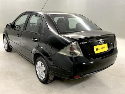 FORD FIESTA 1.0 MPI SEDAN 8V FLEX 4P MANUAL - Foto 4