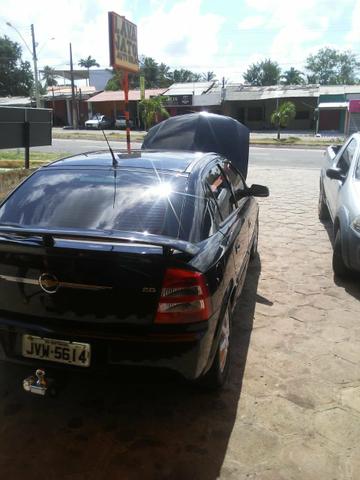 Vende-se 2 carros Astra um Preto 23.000.00e um Prata 30.000.00 - Foto 5