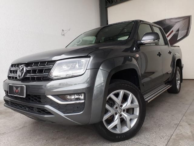 VW/Amarok 2.0 Highline 4x4 CD 16v TB 2017/2018 Cinza