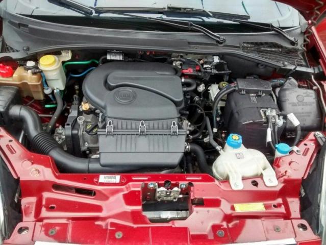 FIAT PUNTO EVO ATTRACTIVE 1.4 8V FLEX Vermelho 2014/2015 - Foto 12