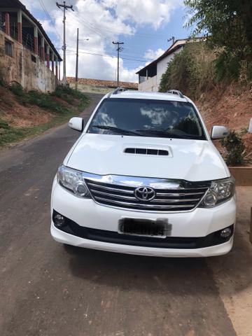 Hilux sw4 diesel 119.000,00 - Foto 2