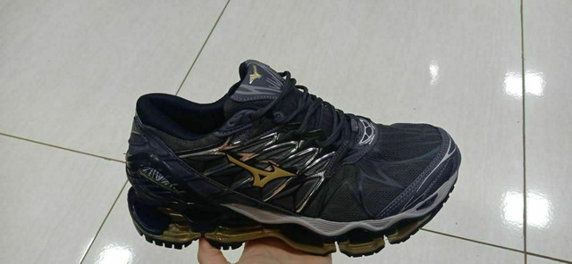 mizuno 150 reais