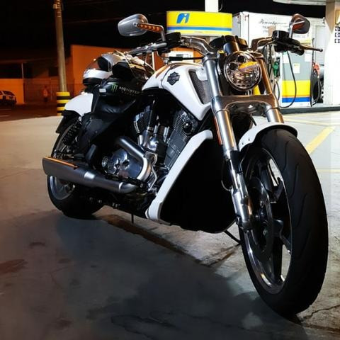 Harley Davidson V-Rod Muscle Impecável 15 Mil em Acessórios Baixo KM - Foto 4
