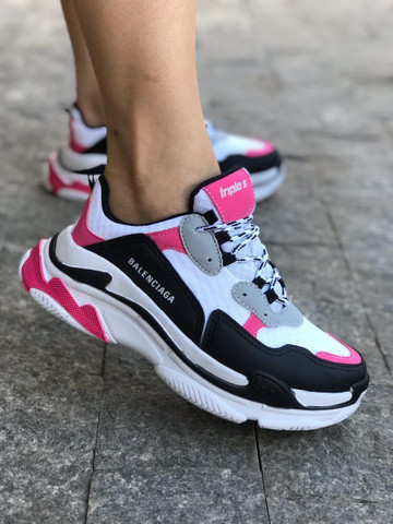 tenis balenciaga no pe