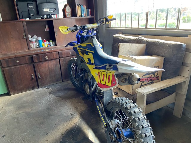 HUSQVARNA WR 250