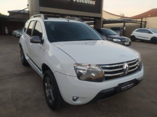 DUSTER 2015/2015 2.0 TECH ROAD II 4X2 16V FLEX 4P AUTOMÁTICO
