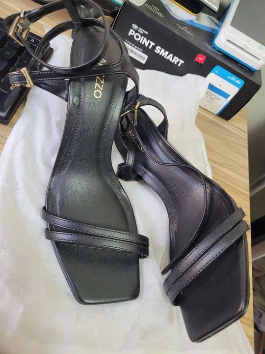 VENDO LINDA SANDALIA AREZZO - Foto 5