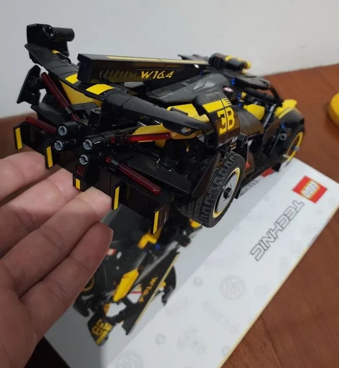 Lego Technic Bugatti  - Foto 2