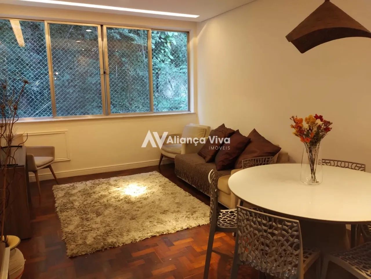 Cosme Velho | Apartamento 2 quartos, sendo 1 suite