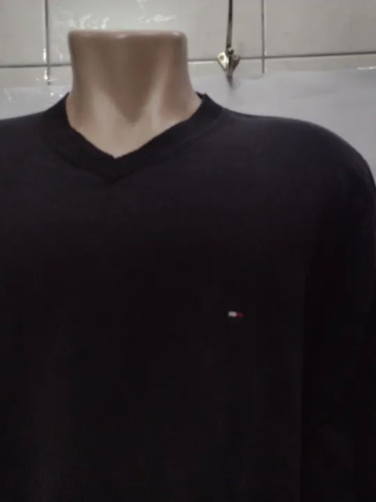 Suéter Tommy Hilfiger XG preto 100% algodão em ótimo estado . Original - Foto 2