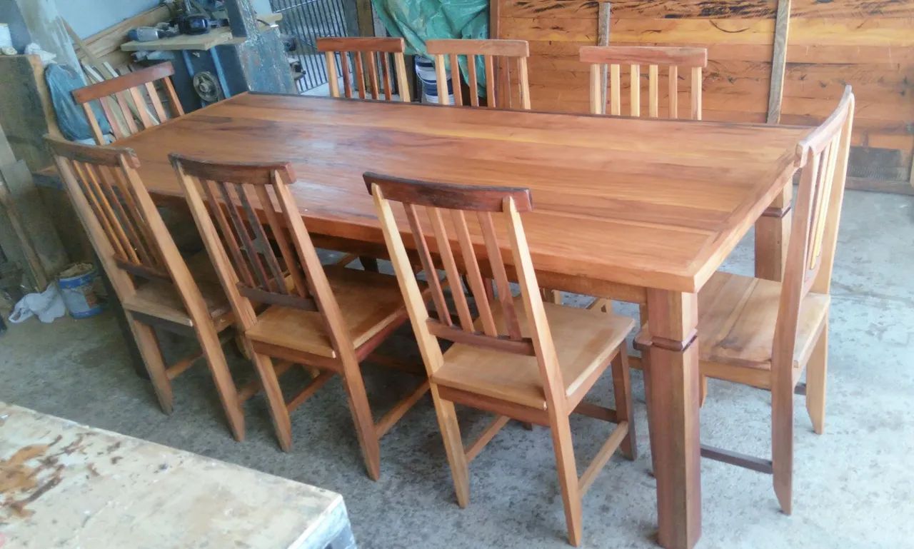 Mesa 220x90 com 8 cadeiras madeira demolição  - Foto 3
