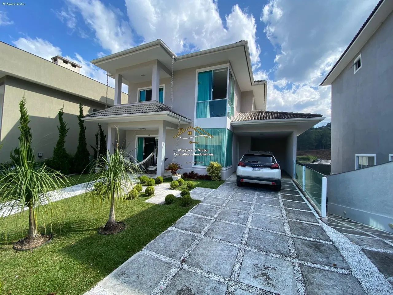 Casa para Venda em Teresópolis, Vargem Grande, 4 dormitórios, 2 suítes, 4 banheiros, 2 vag