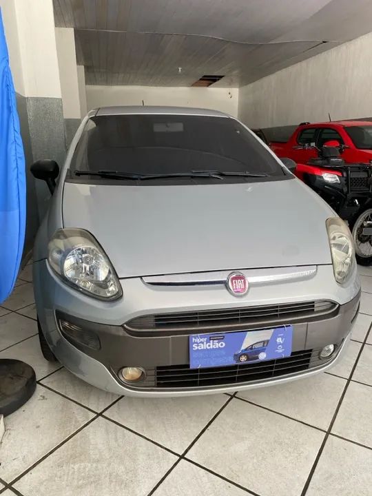 FIAT PUNTO Essence  1.6 2013