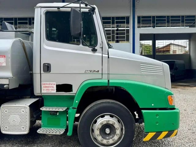 Caminhão M.BENZ/ATRON 2324 perfeito estado - Foto 2