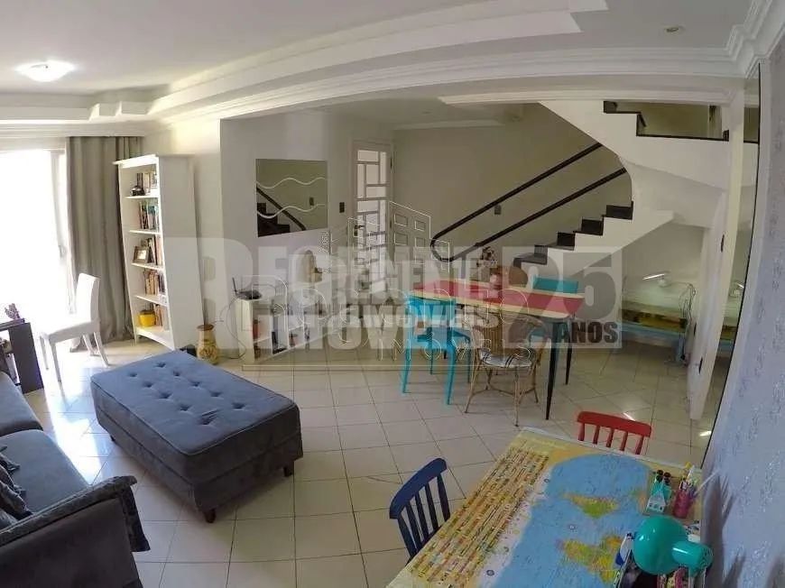 Apartamento duplex espaçoso na Trindade em Florianópolis - Foto 4