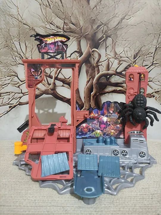 Hot Wheels - Playset Parque das Aranhas 
