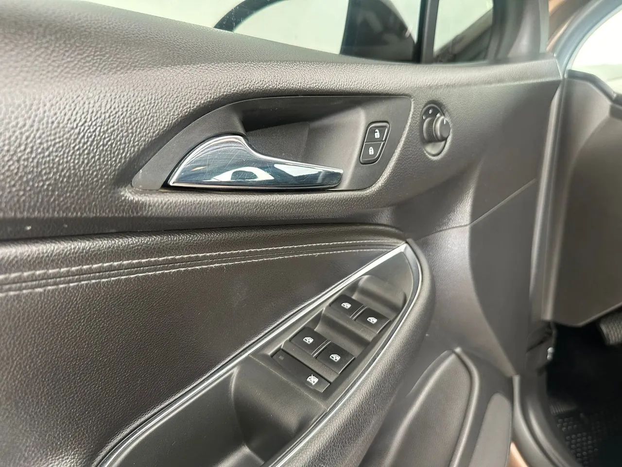 CHEVROLET CRUZE LT 1.4 16V Turbo Flex 4p Aut. - Foto 4