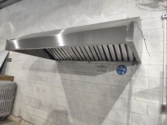 Coifa Industrial em Aço Inox - Projeto Sob Medida